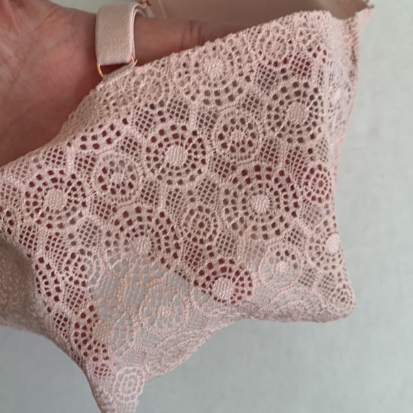 🔺SOLD🔺DANSKIN Intimates Laser-cut Lace Lounge Bra. XL. Pink - Picture 5 of 6